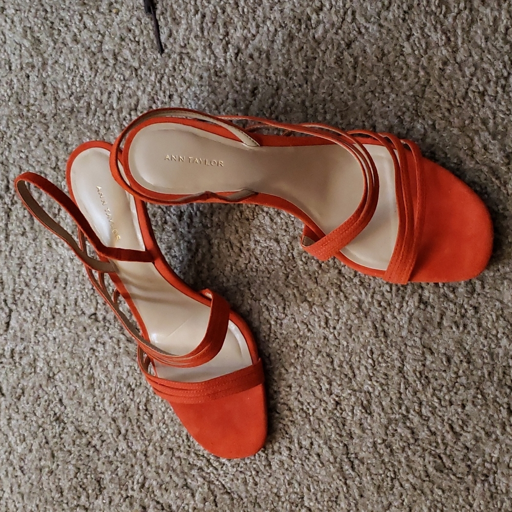 Sandals - Picture 2 of 7